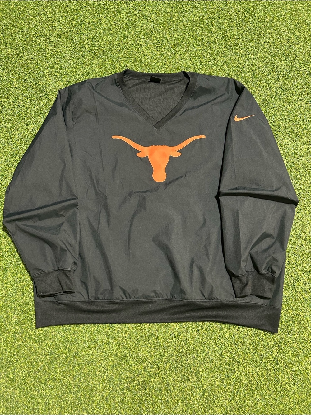 Men’s Nike Texas Longhorns Collegiate Windbreaker Pullover Jacket